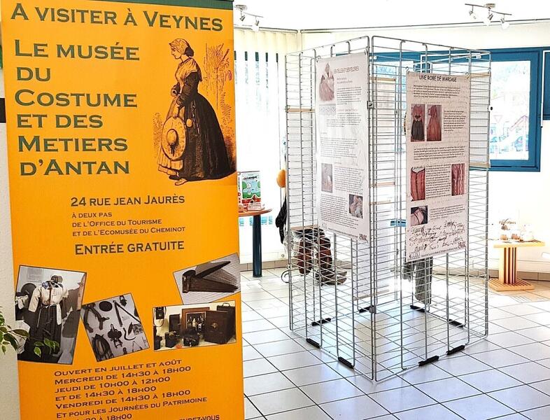 Exposition : Le Musée du Costume et des Métiers d'Antan