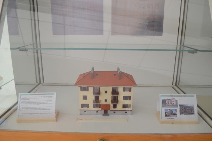 Maquette de cité cheminote - Photo 0