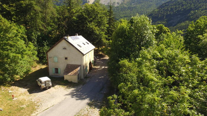 Maison forestière ONF des Sauvas - Photo 1