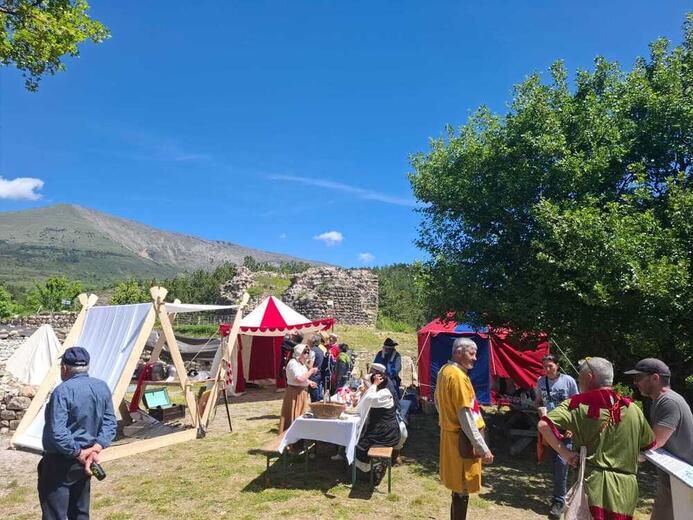 La Troupe Rochoise des Arts et Spectacles en Buëch Dévoluy - La Tras en BD_La Roche-des-Arnauds - Photo 5