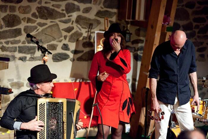 DéciBabel - Photo 8