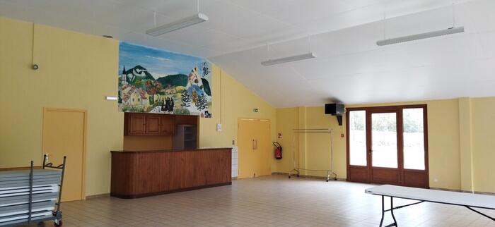 Salle saint Julien en Beauchêne - Photo 4